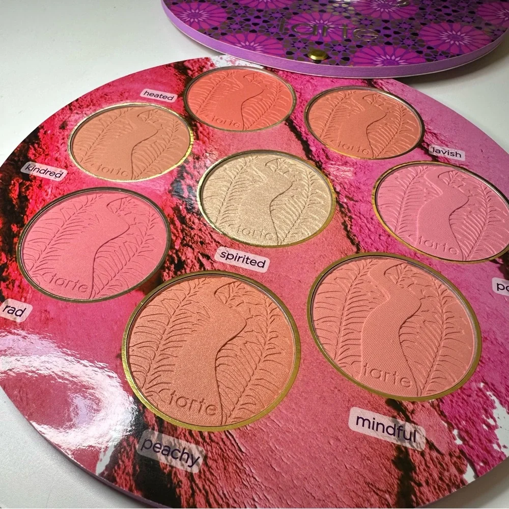 New Tarte Big Blush Book Pallet #3 - Picture 9 of 9